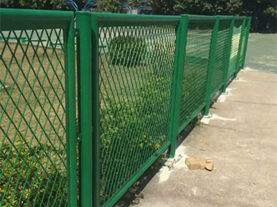 鋼板網(wǎng)護(hù)欄網(wǎng) 鋼板網(wǎng)護(hù)欄網(wǎng)